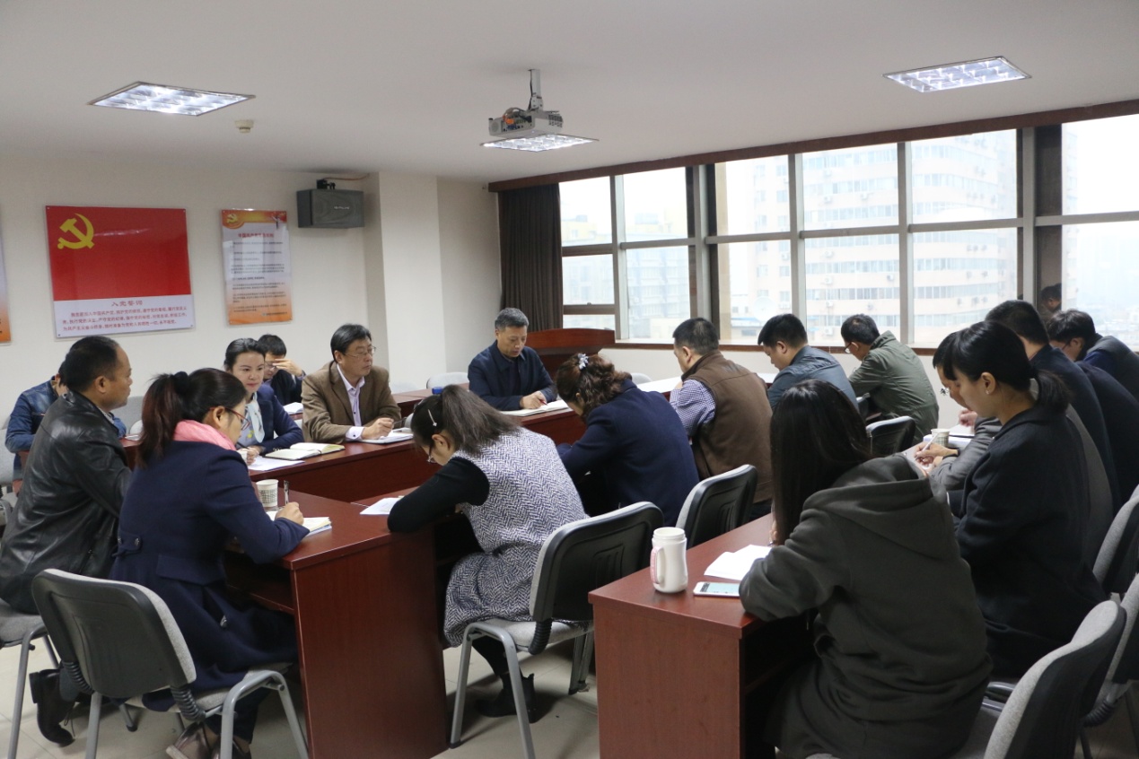 糧農營銷物流集團召開雙節(jié)銷售工作部署動員大會